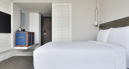 Le Meridien Amritsar, A Premium Marriott Hotel Room Type - Executive Club King with Club Lounge Access Le Meridien Amritsar, A Premium Marriott Hotel Room Type - Executive Club King with Club Lounge Access