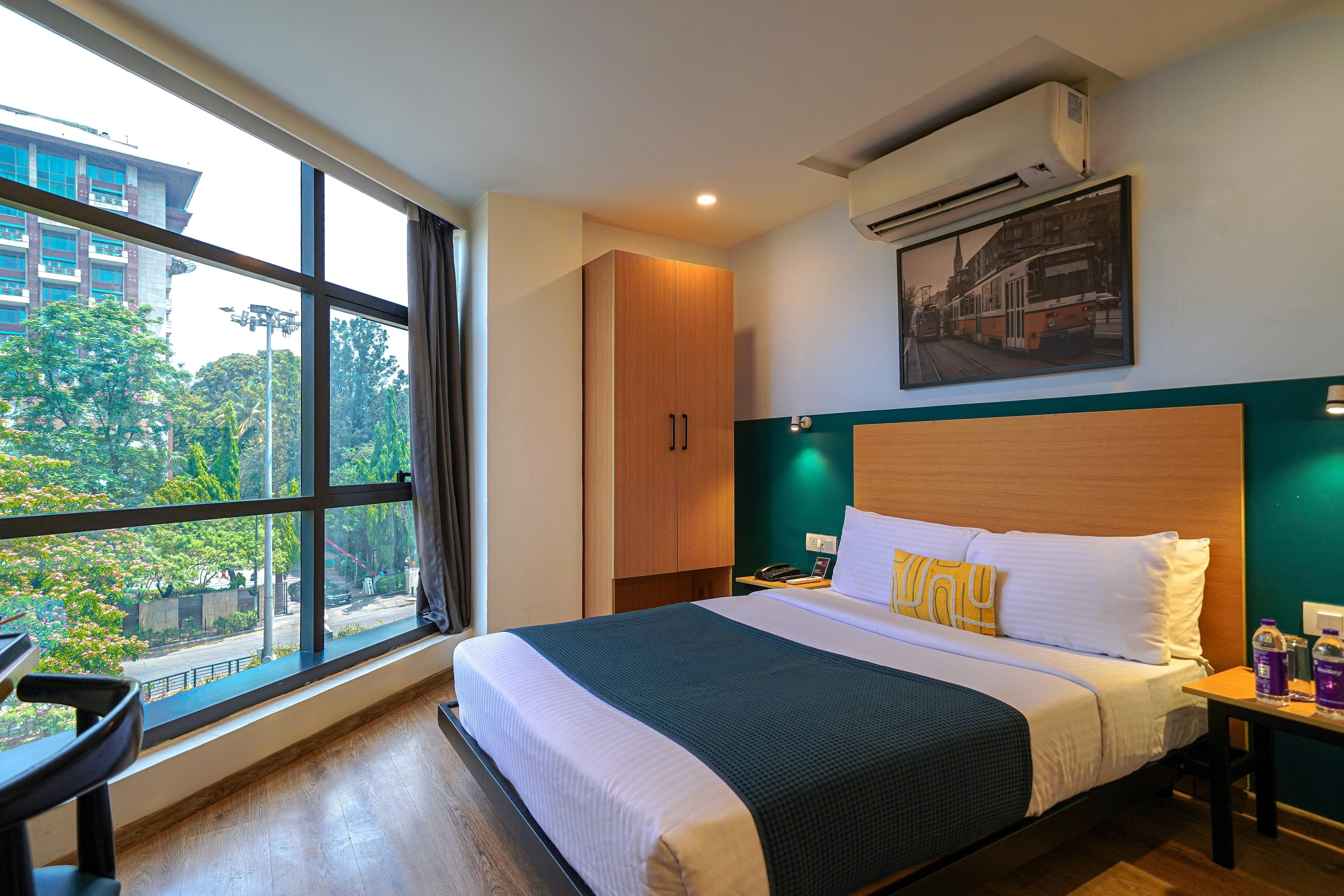 Olive Zip Richmond Circle by Embassy Group Room Type - Basic Room