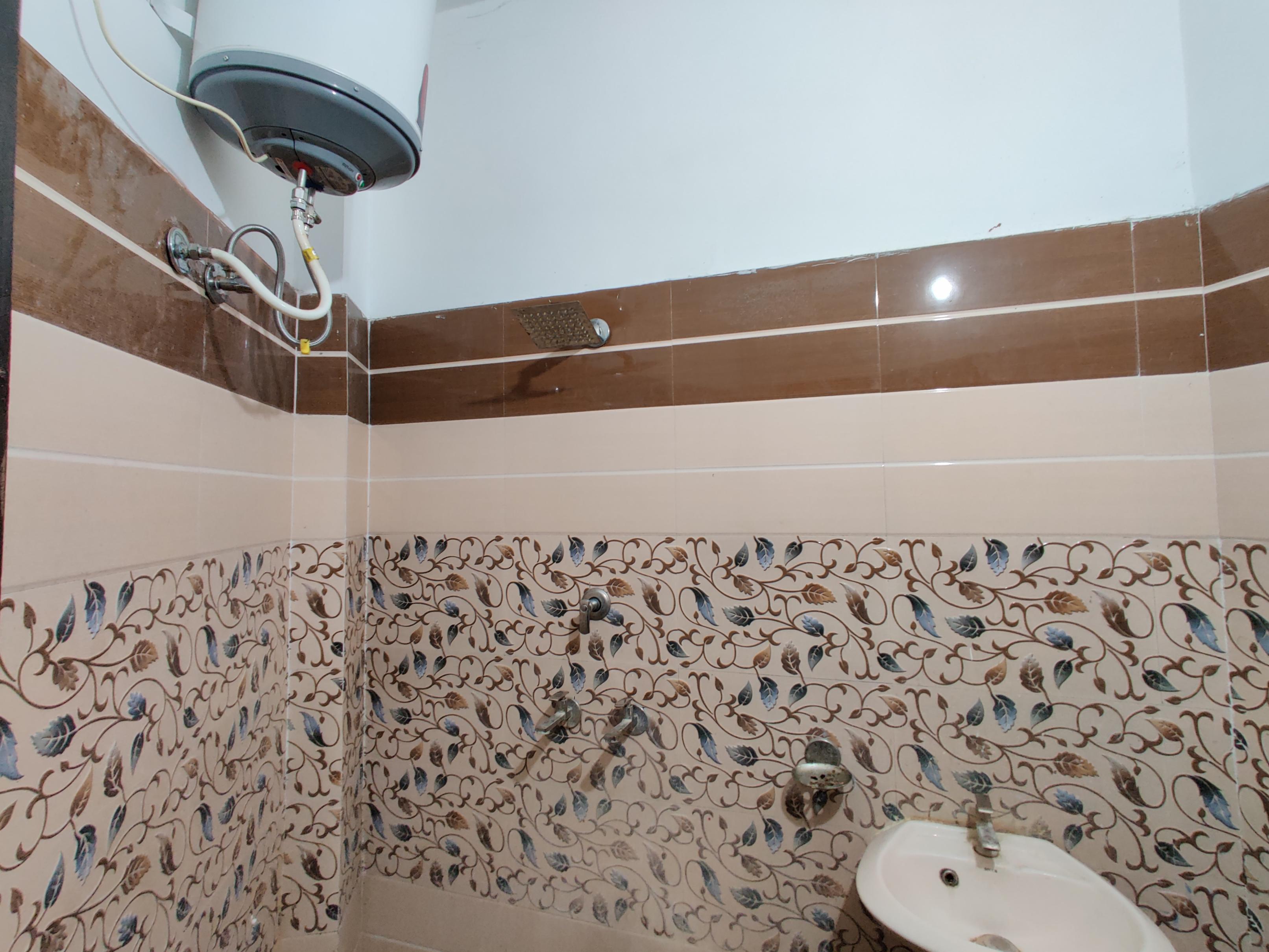 Agam Guest House - Tap to explore photos