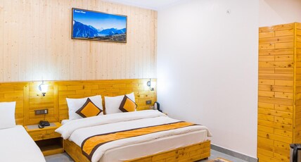 Tapovan Inn Hotel And Resort Room Type - Premium Room
