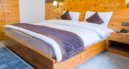 Tapovan Inn Hotel And Resort Room Type - Super Deluxe Room