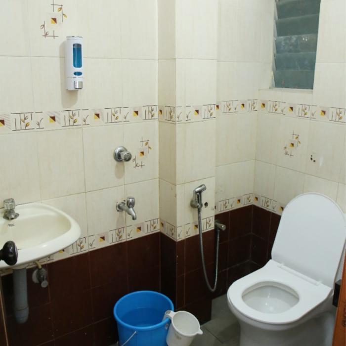 Greenvilla Studio Elamakkara GV 1201 - Tap to explore photos