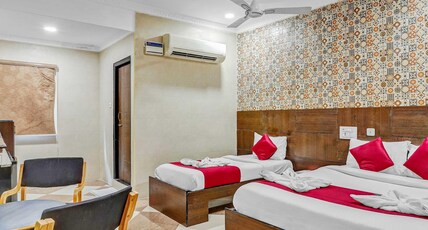 Season 4 Residences Teynampet Near US Consulate Room Type - Suite Room
