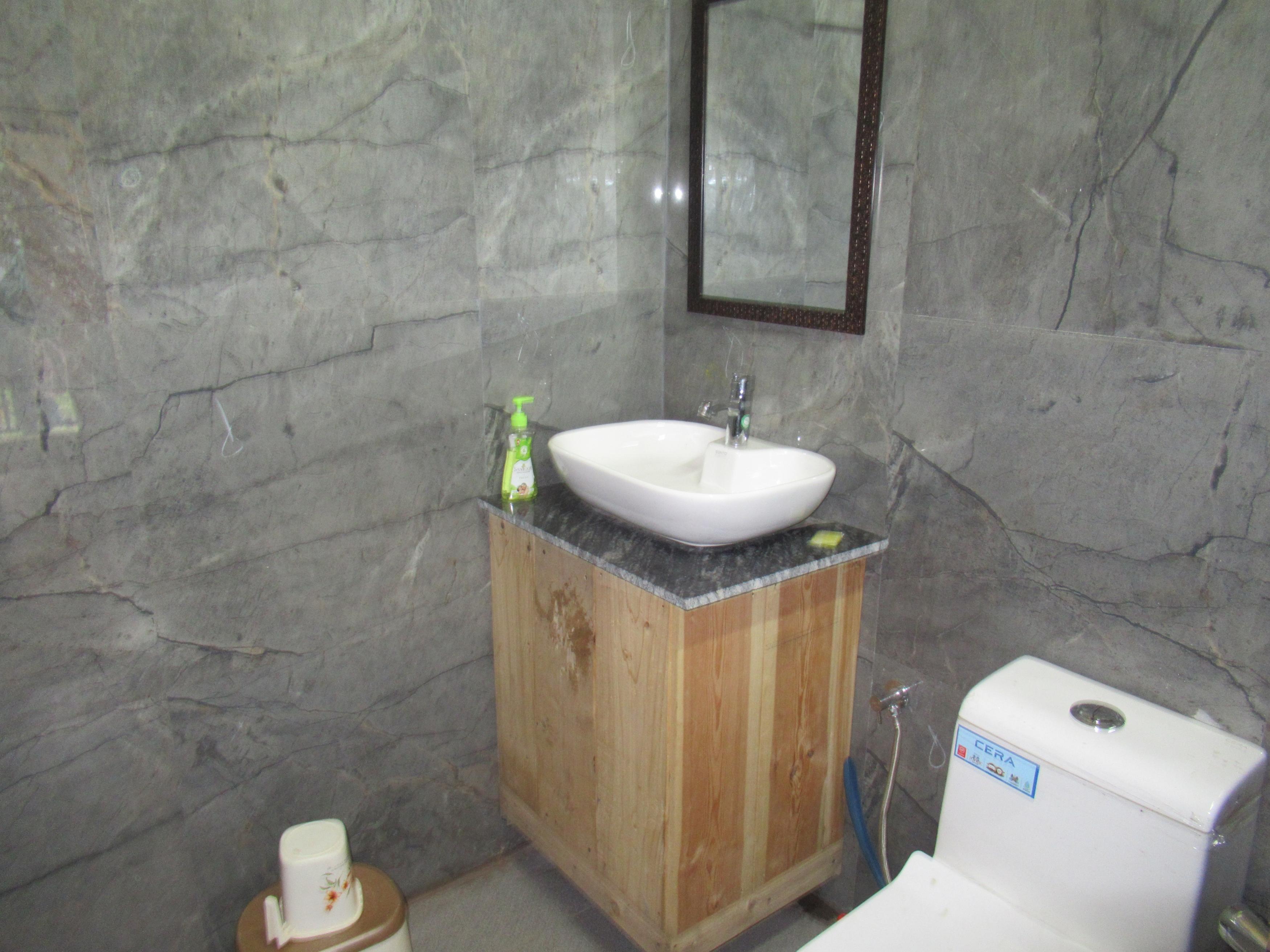 The Great Escape Homestay - Tap to explore photos