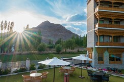 Address of Gyalpo Residency