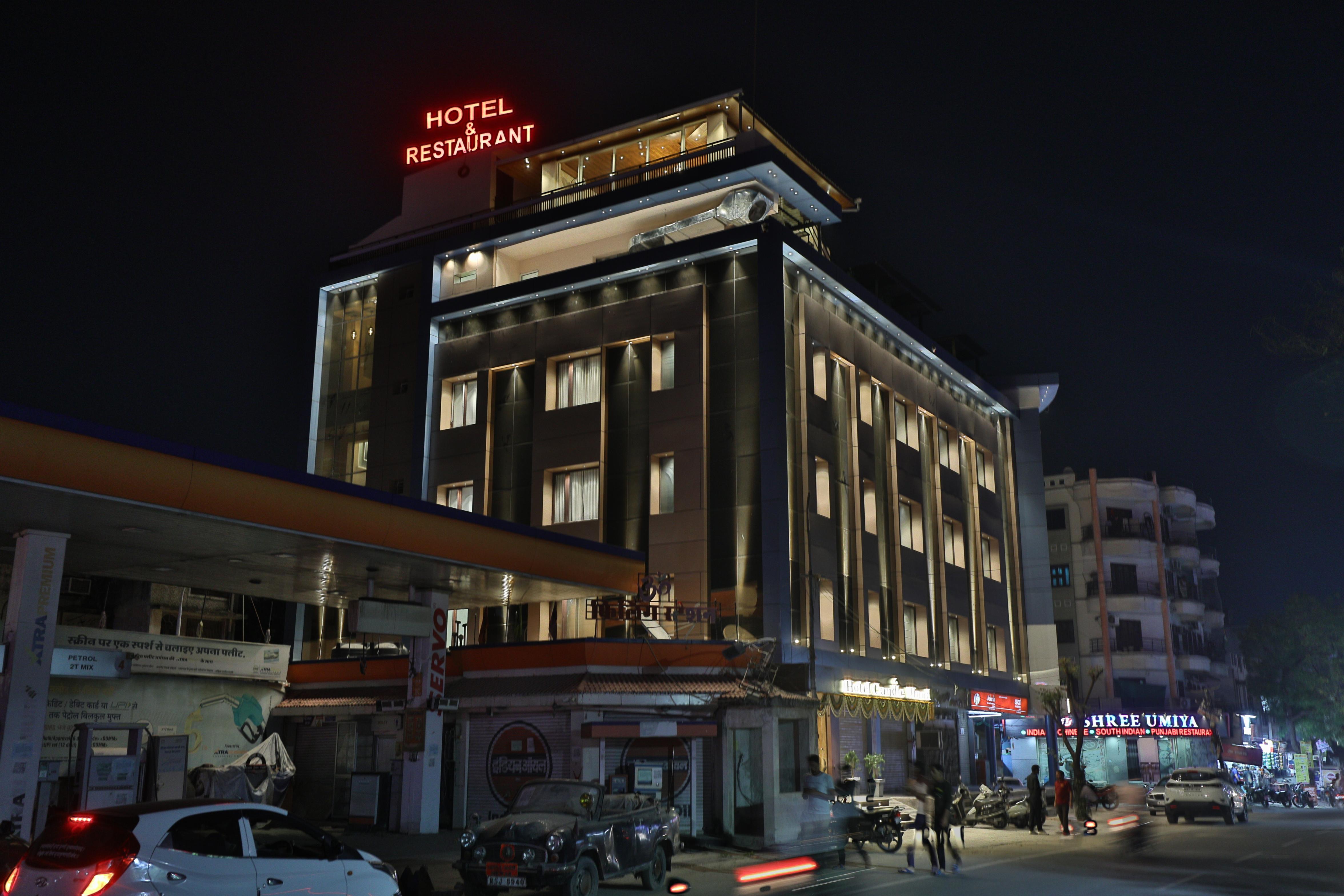 Hotel Candle Wood - Tap to explore photos