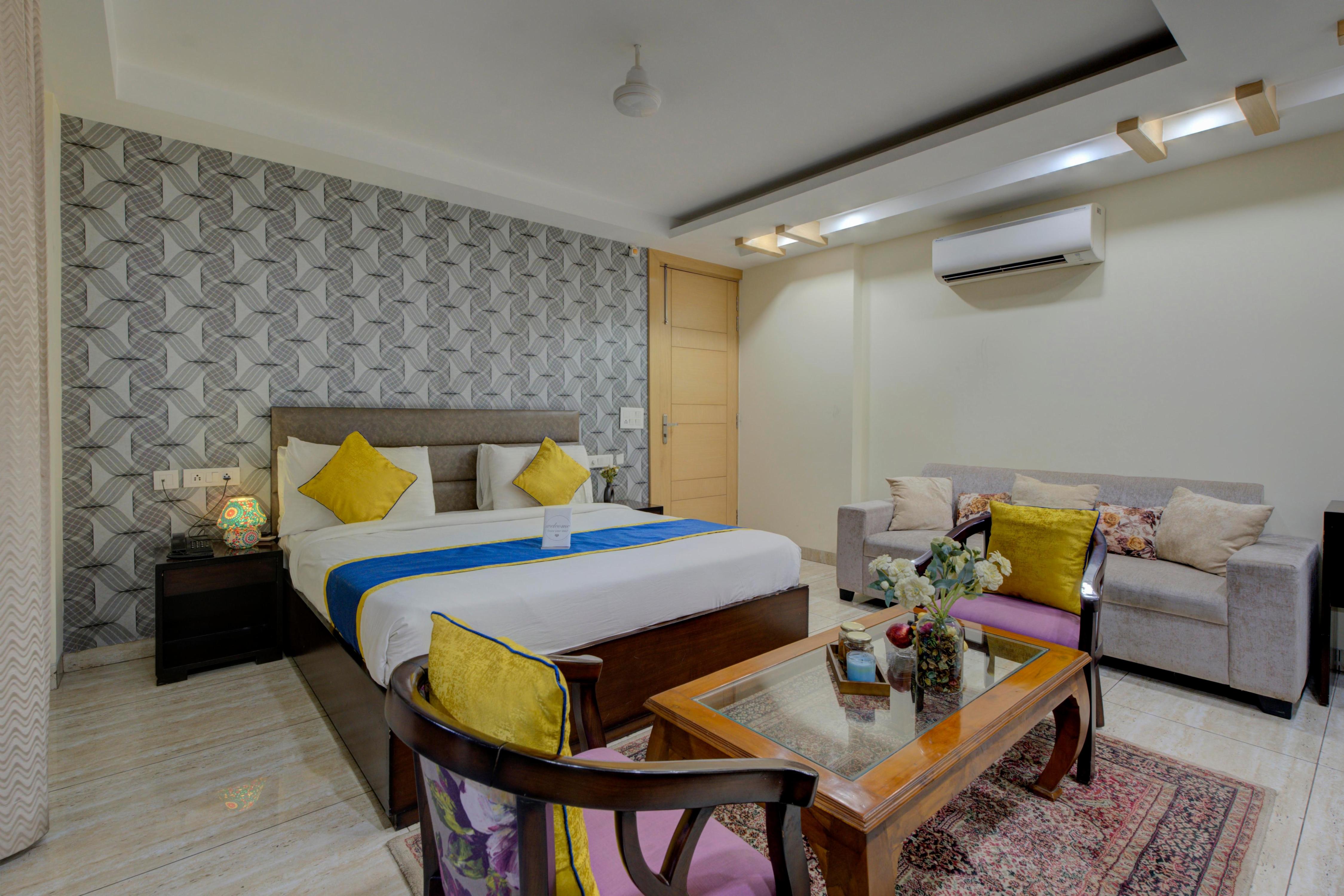 BlueNeck Sec 47 near Medanta -The Medicity' Gurugram - Tap to explore photos