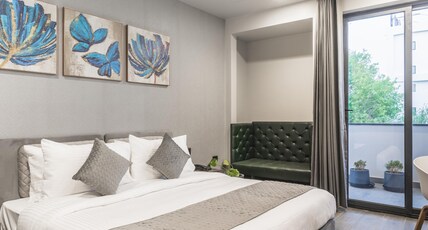 MOD Avenue Room Type - Superior Room with Balcony MOD Avenue Room Type - Superior Room with Balcony