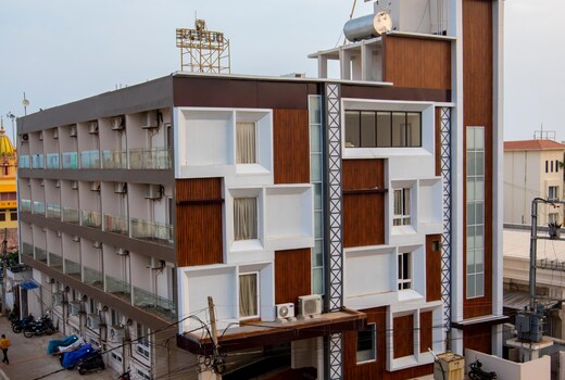 Durene Beach Resort ( 50 MTRS from the Beach)
