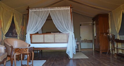 The Hamlet Room Type - Luxurious Glamping Tent