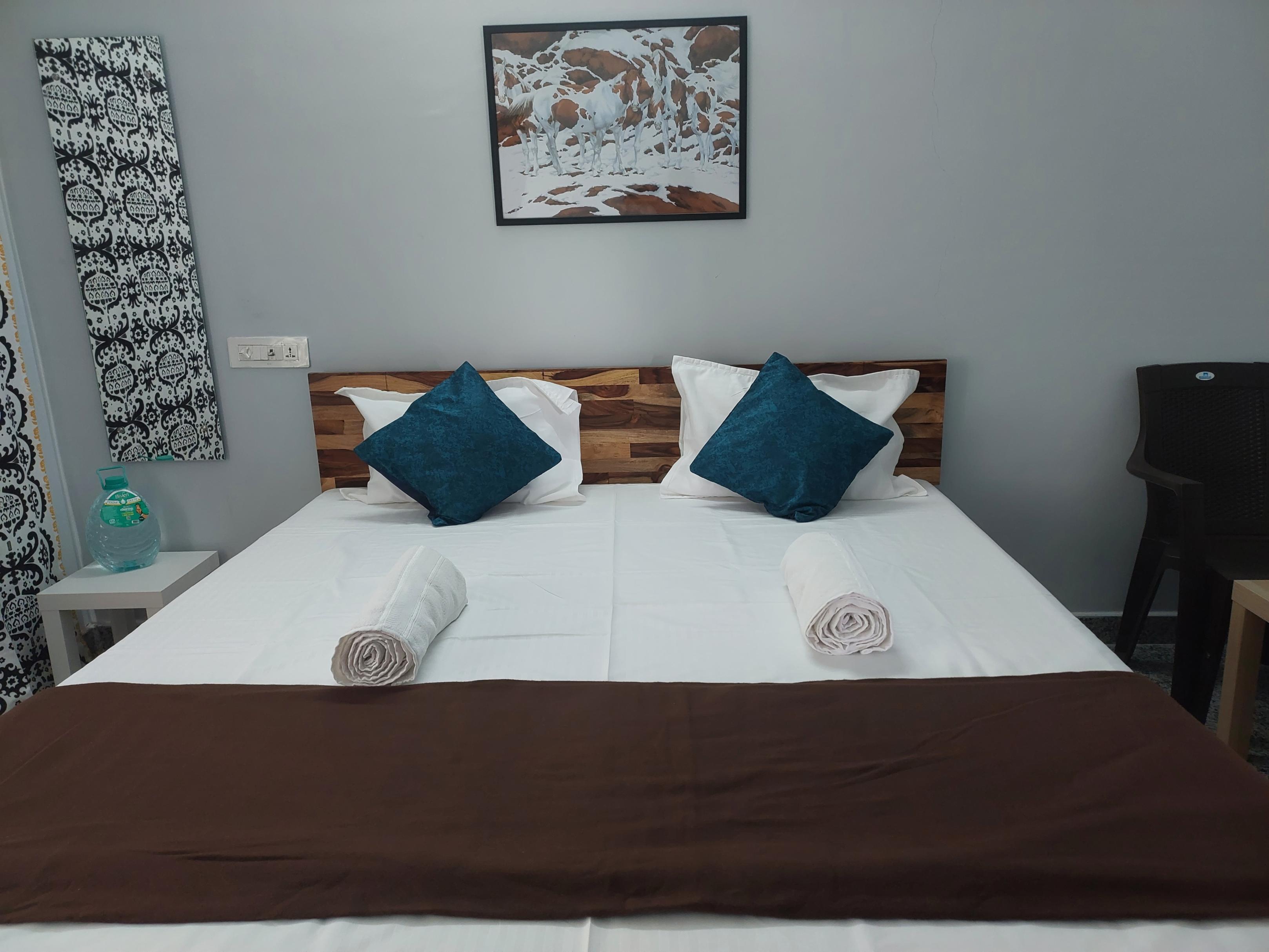 Deccan Stay 2BHK connected to airport - Tap to explore photos