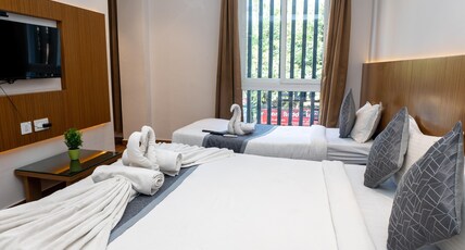 Grand One Tower Room Type - Platinum Triple Room