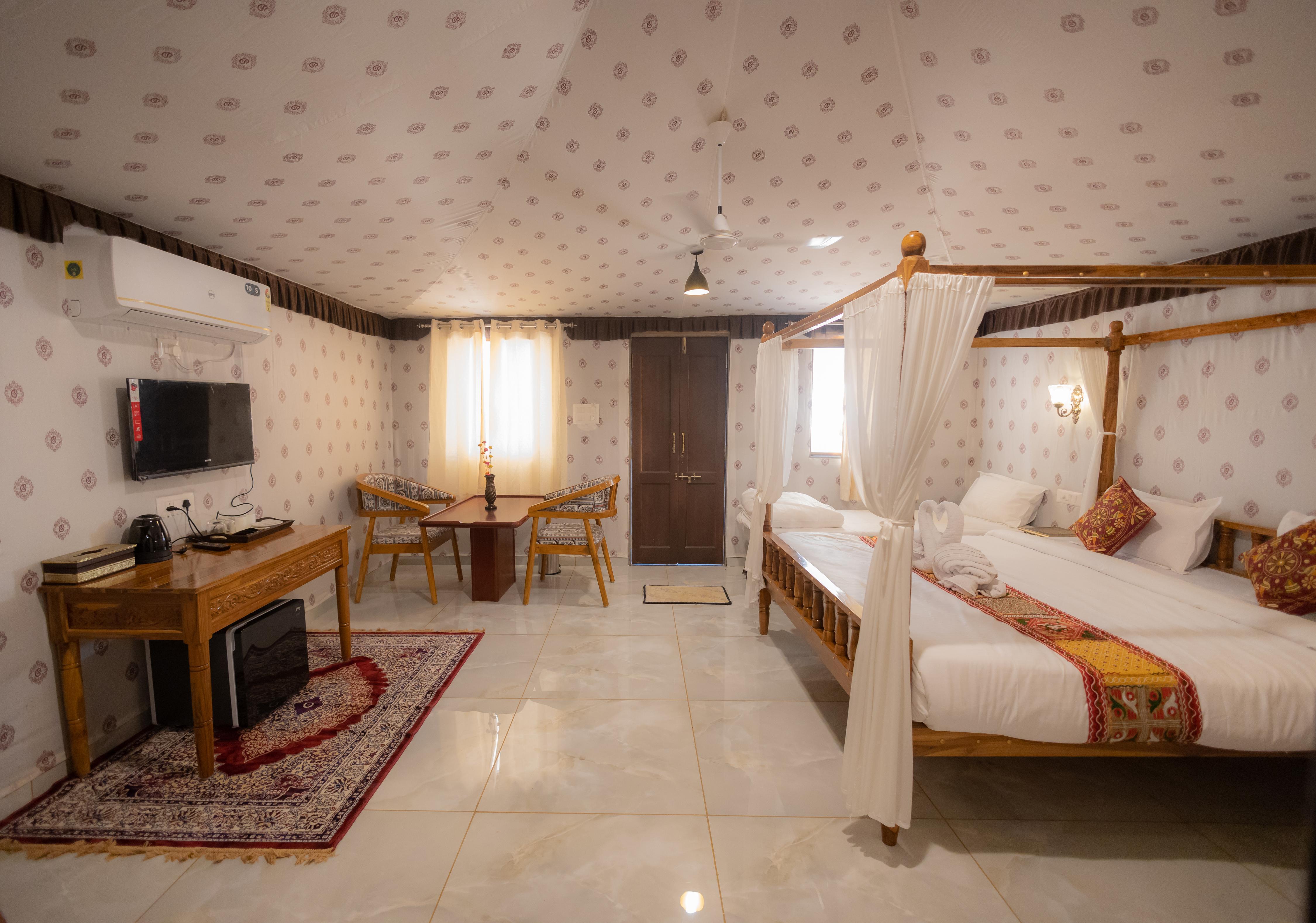 Vasant Vihar  Resort Room Type - Rajwada Premium Tent