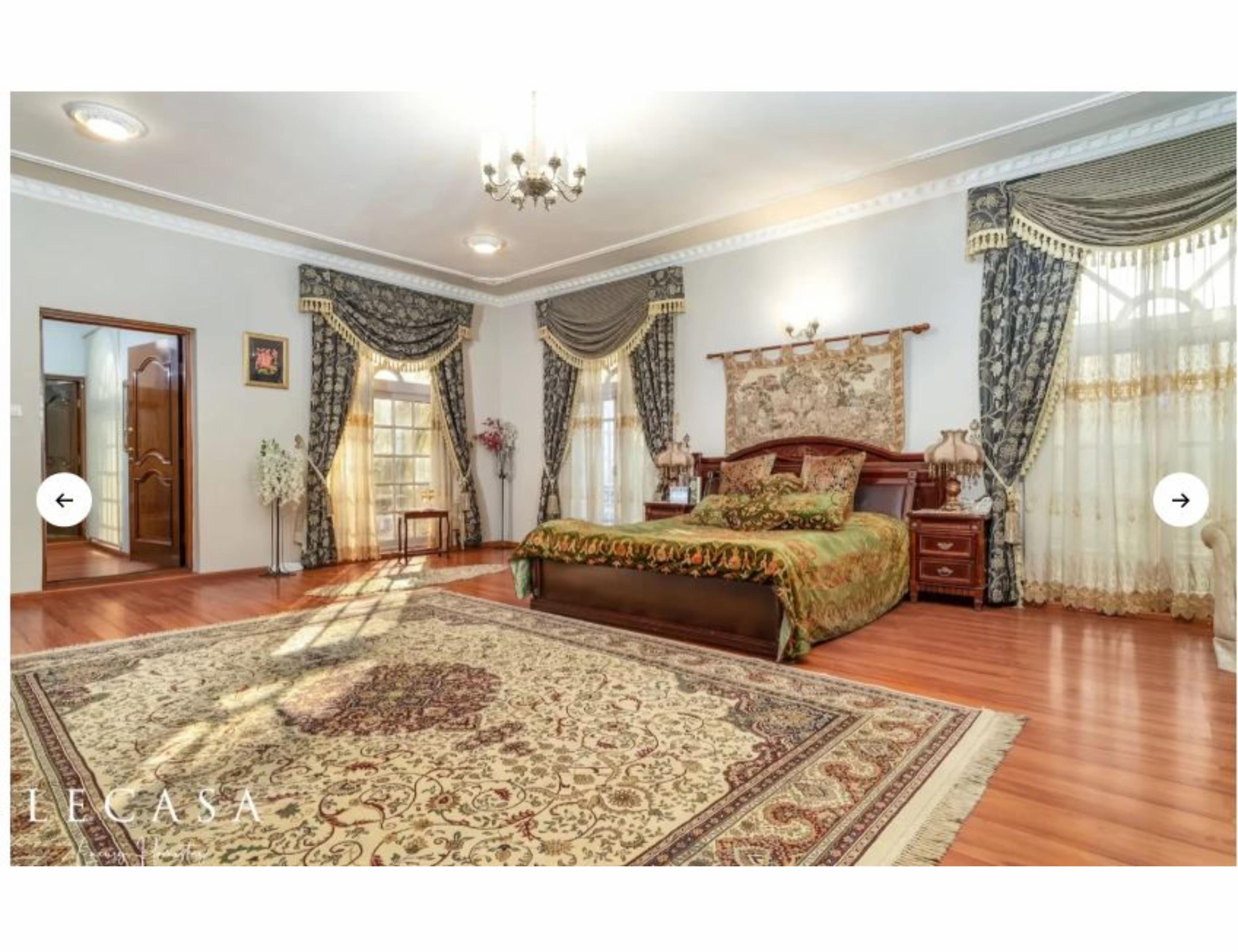 Lecasa Luxury Homestay Room Type - Master Bedroom With Jacuzzi