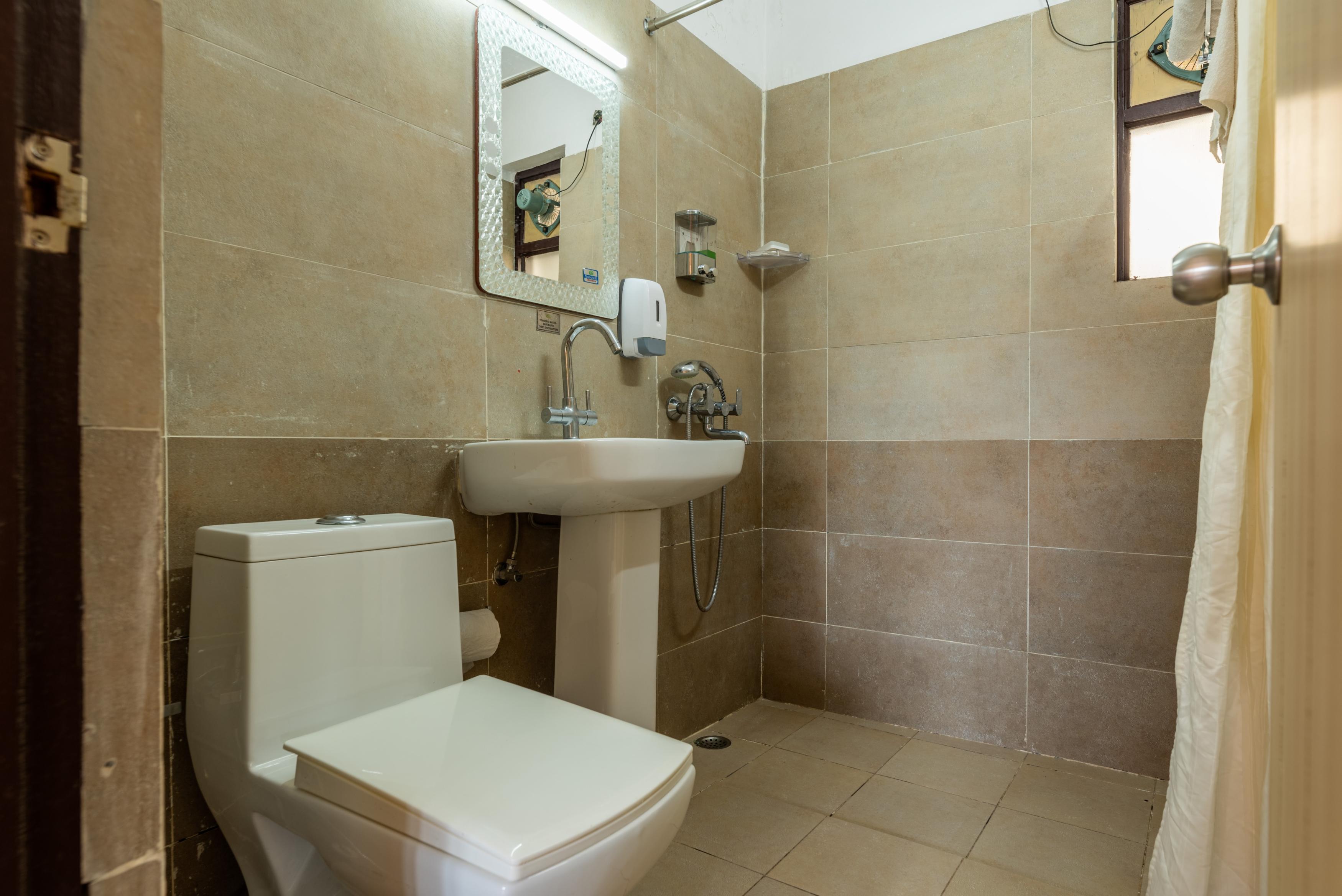 Pet-Friendly 2BHK w mountain view | Dream Cottage (3) by Roam Home - Tap to explore photos