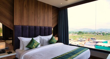 Sterling Pushkar Room Type - Privilege Suite