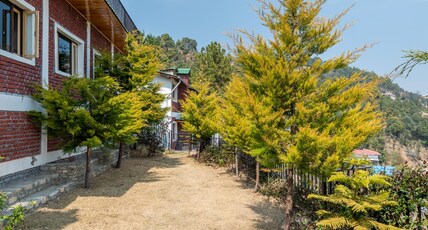 Pet-Friendly 2br w mountain view | Dream Cottage (5) by Roam Home Room Type - Pet-Friendly 2br w mountain view | Dream Cottage (5) by Roam Home