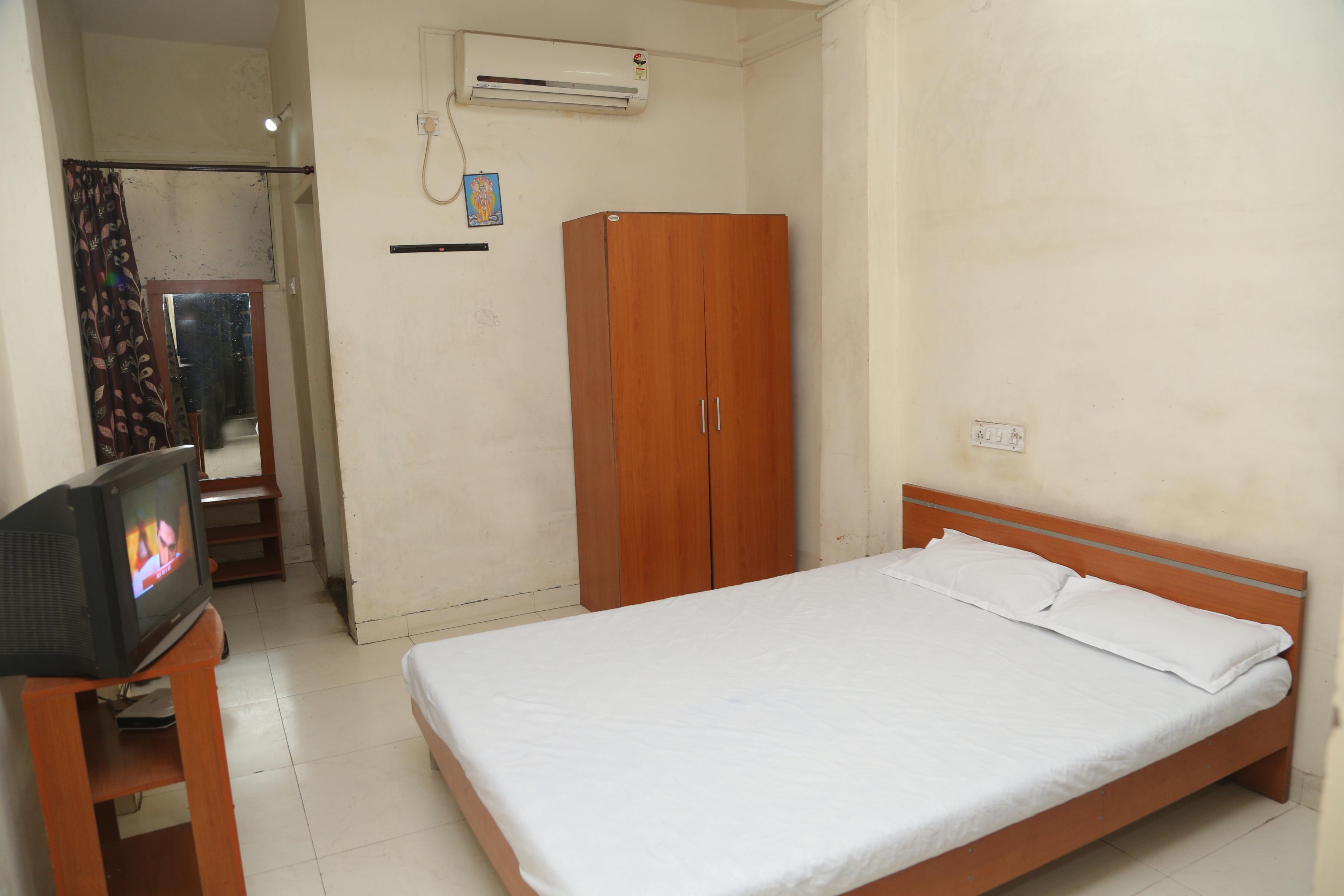 Shri Vaishnav Vishranti Bhavan