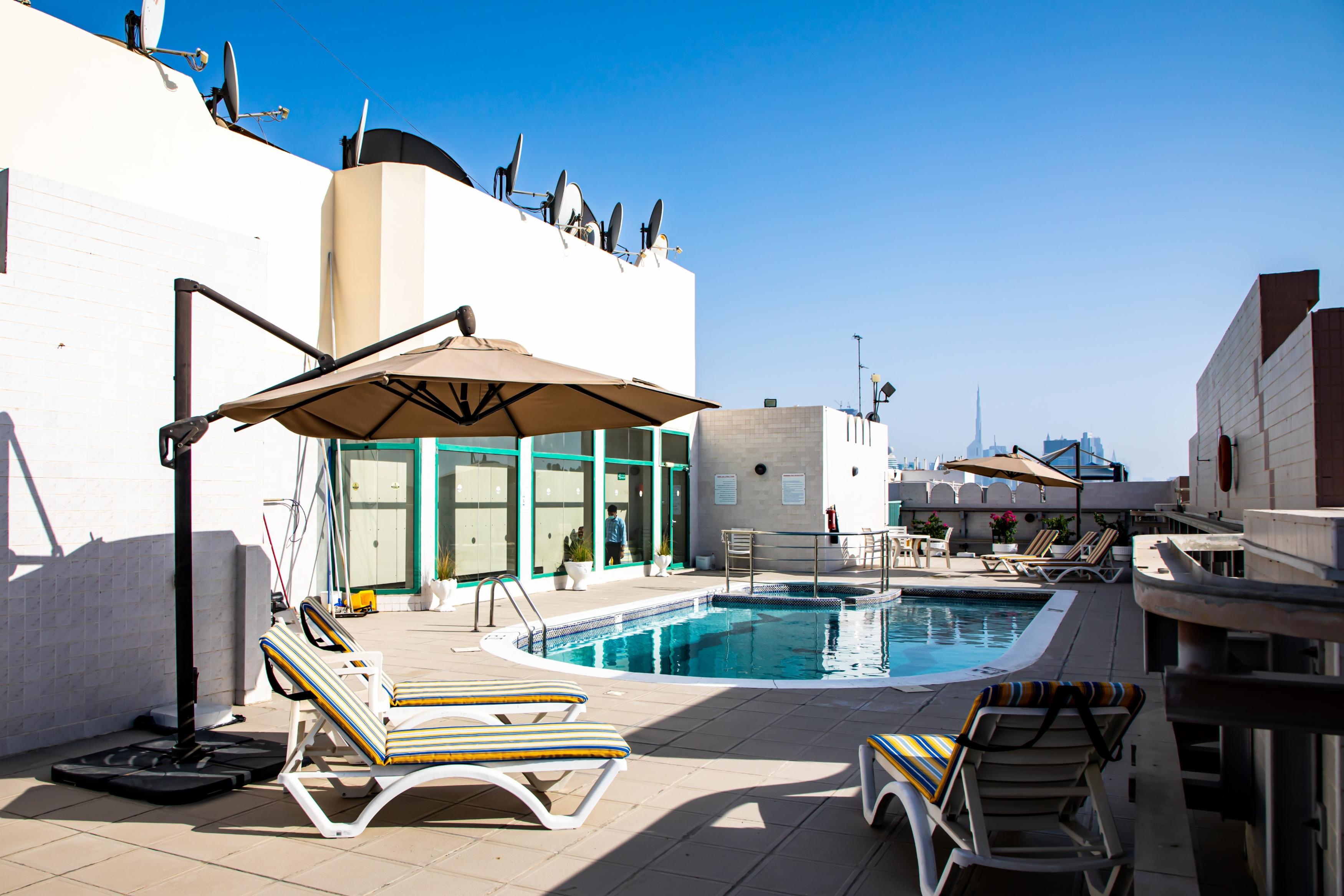 Wescott Pearl Hotel Apartment - Bur Dubai - Tap to explore photos