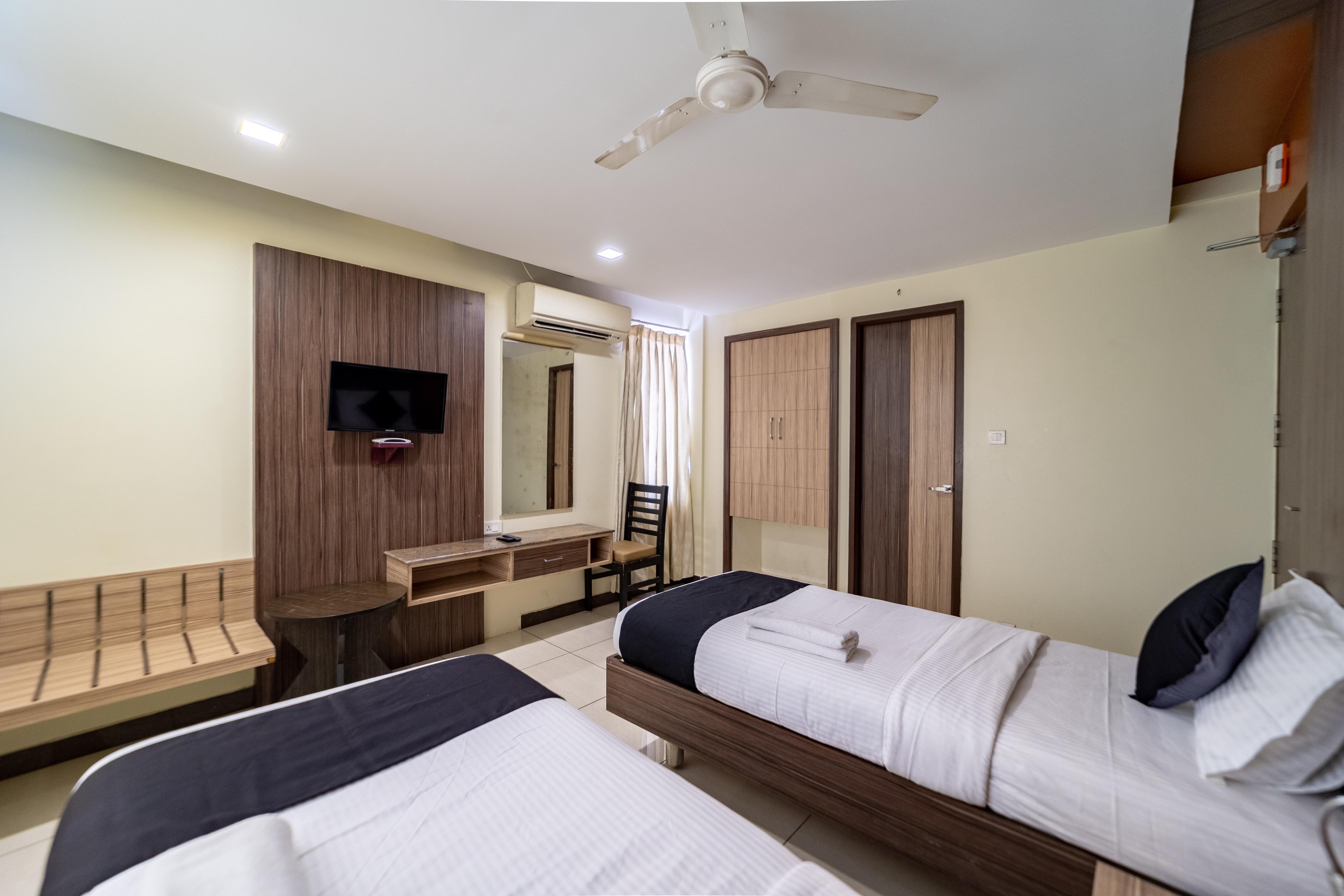 HOTEL RANAS RESIDENCY - Tap to explore photos