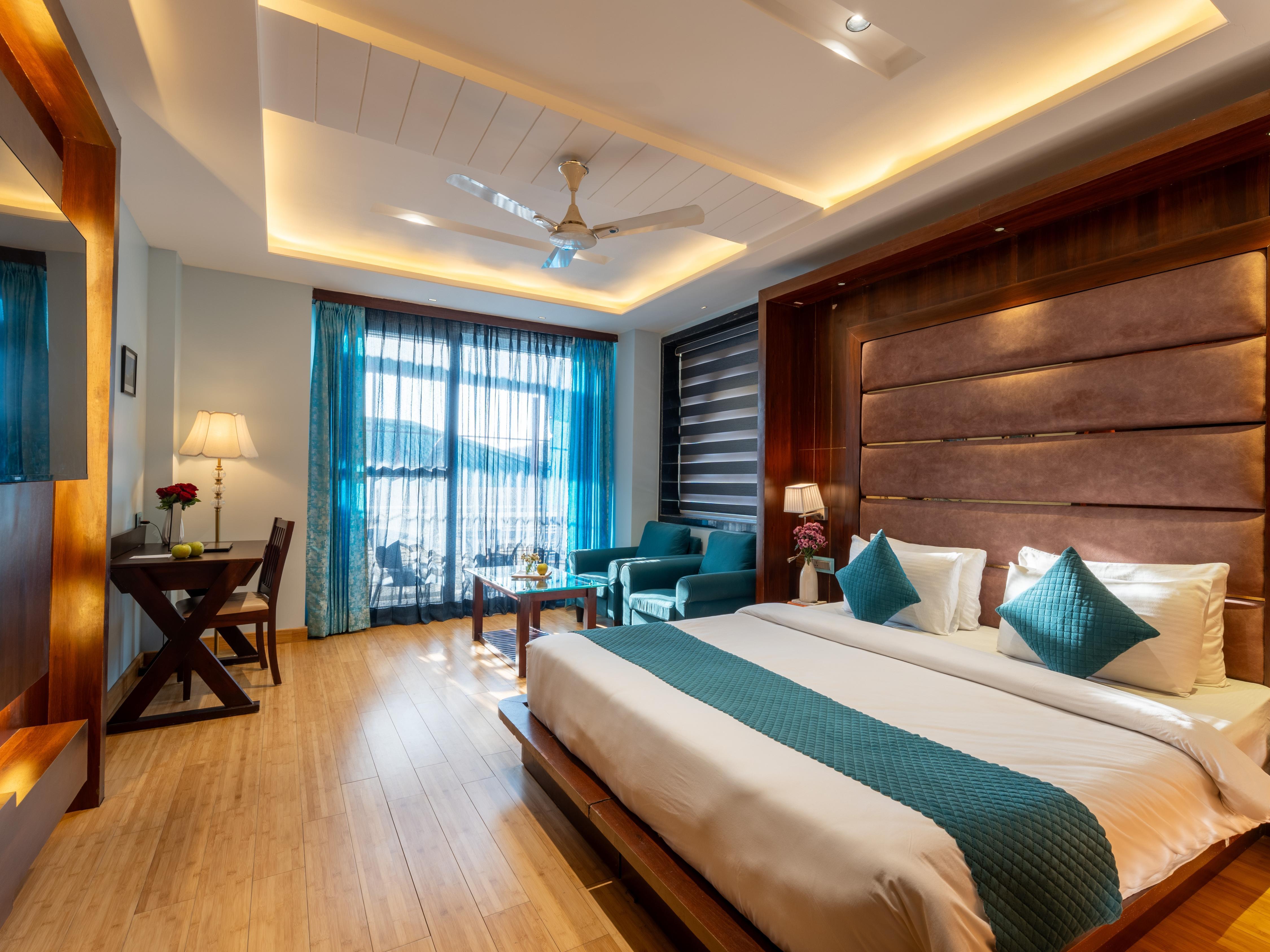 Moustache Select McLeodganj Room Type - Deluxe Room With Balcony and Jacuzzi