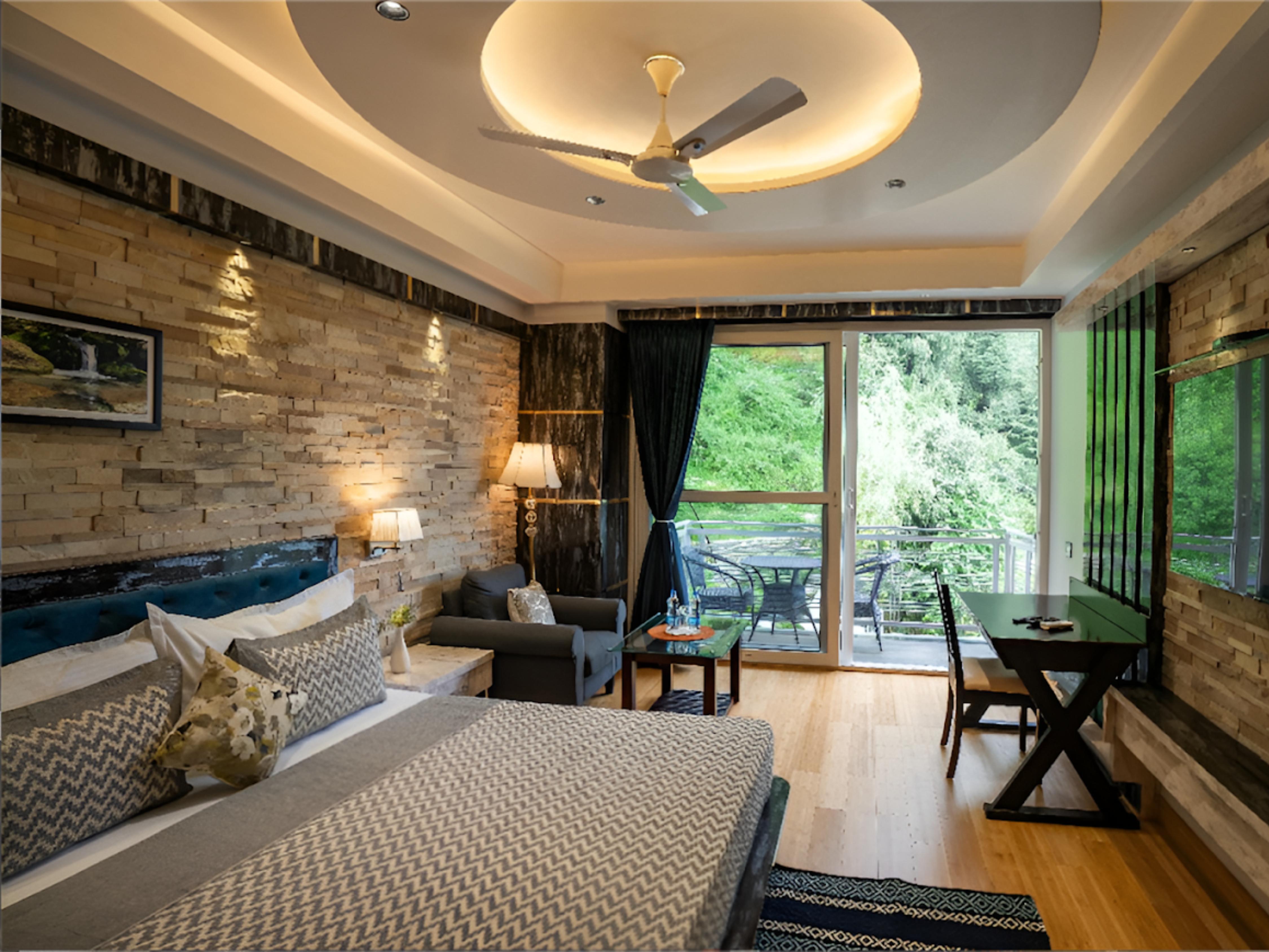 Moustache Select McLeodganj Room Type - Superior Room With Balcony