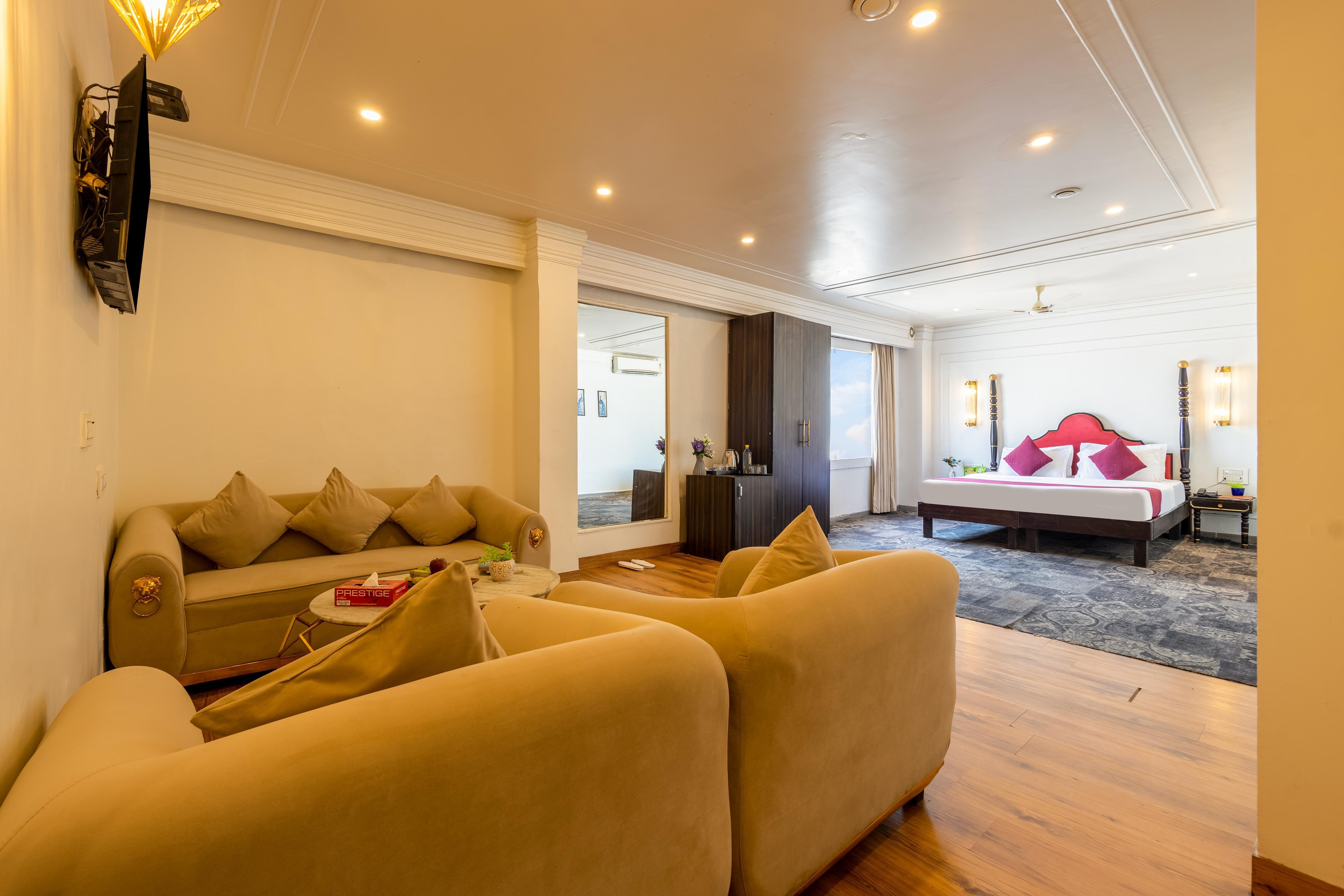 The Saga Hotel - Green park