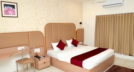 Hotel Akshar Imperial, Morbi. Room Type - Suite Room