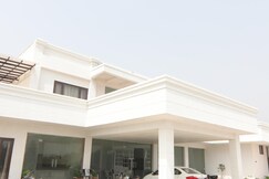 Ragas Staycation
