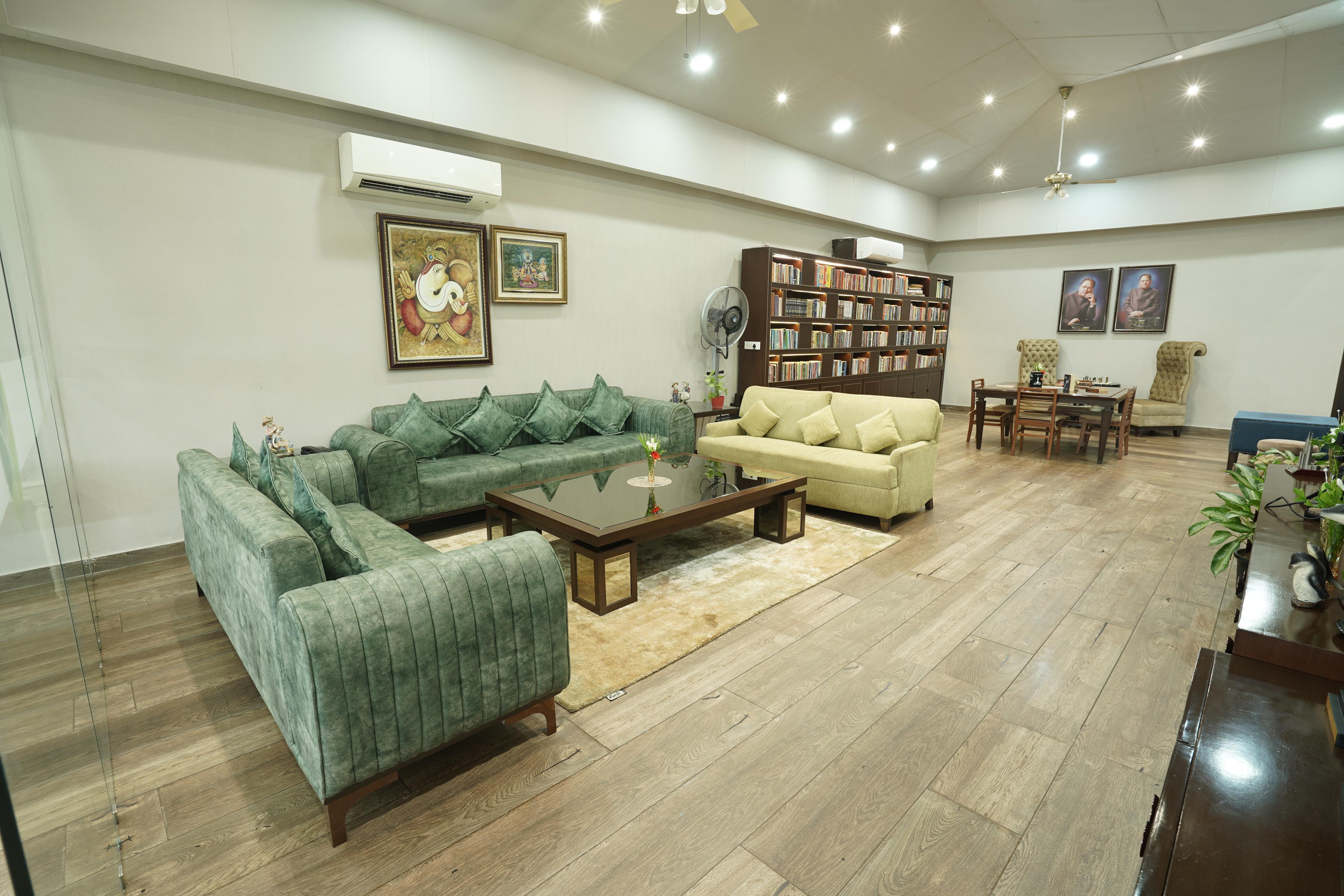 Main gallery