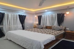Rooms of sea sight puri