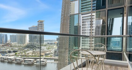 Unlock J One Downtown Dubai Room Type - Premium One Bedroom Apartment with Kitchen and Balcony