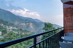 Hotel Buddhas Abode - Best Hotel in McleodGanj Main Market