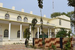 Madhuwan Palace And Hotel