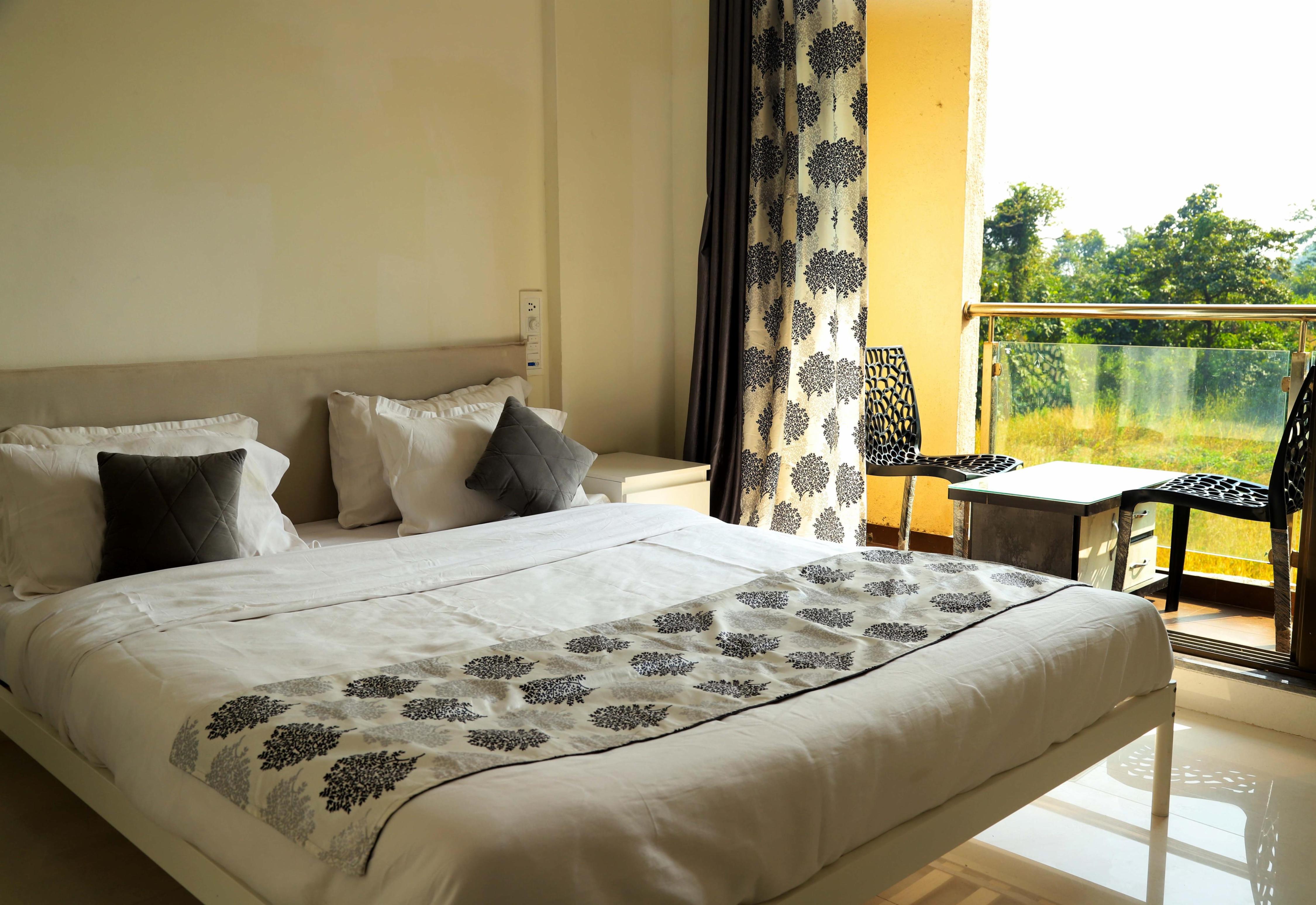The Retreat Service Apartments - Tap to explore photos