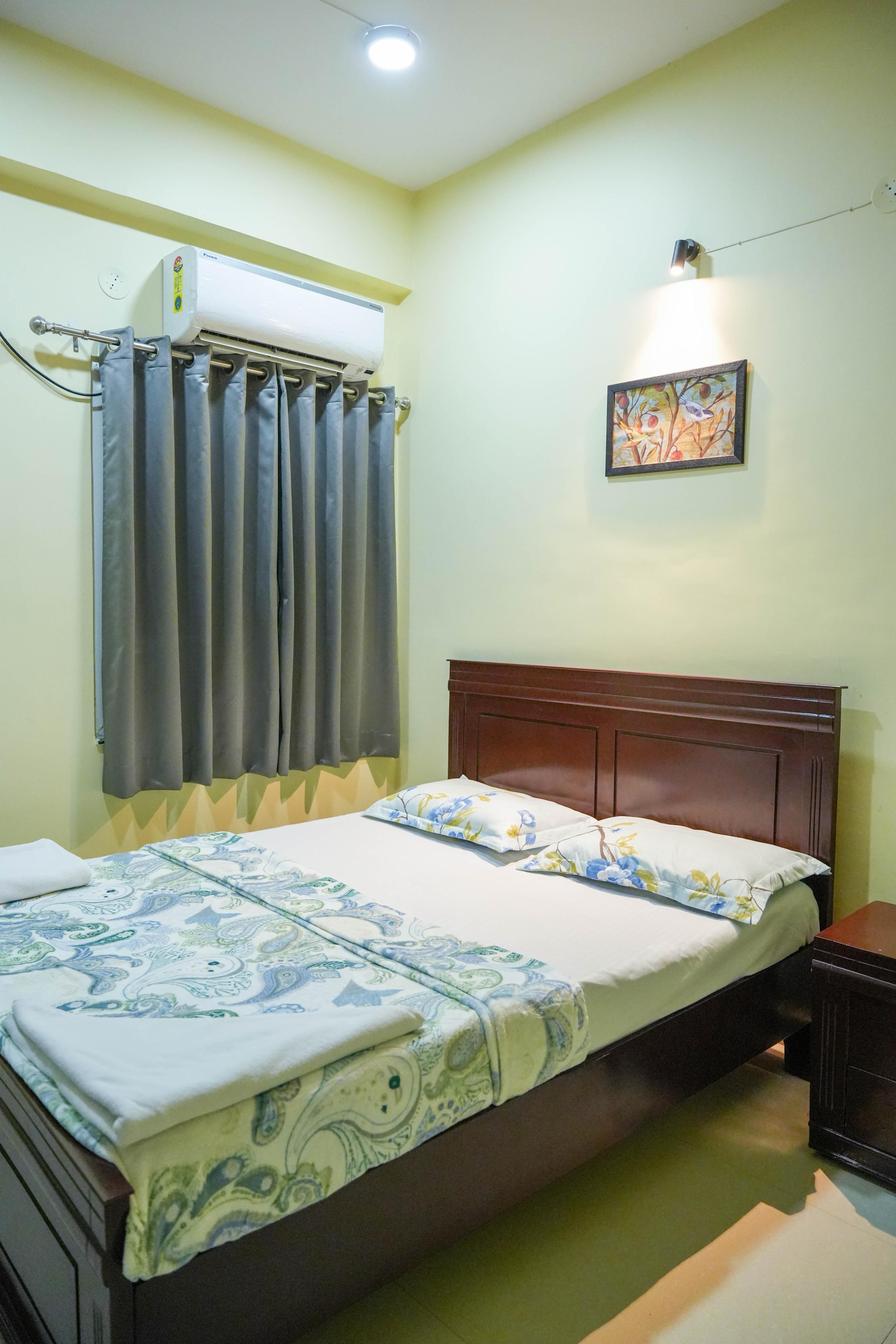 Deccan staycations Lovely 2 BHK house with Great View Balcony - Tap to explore photos