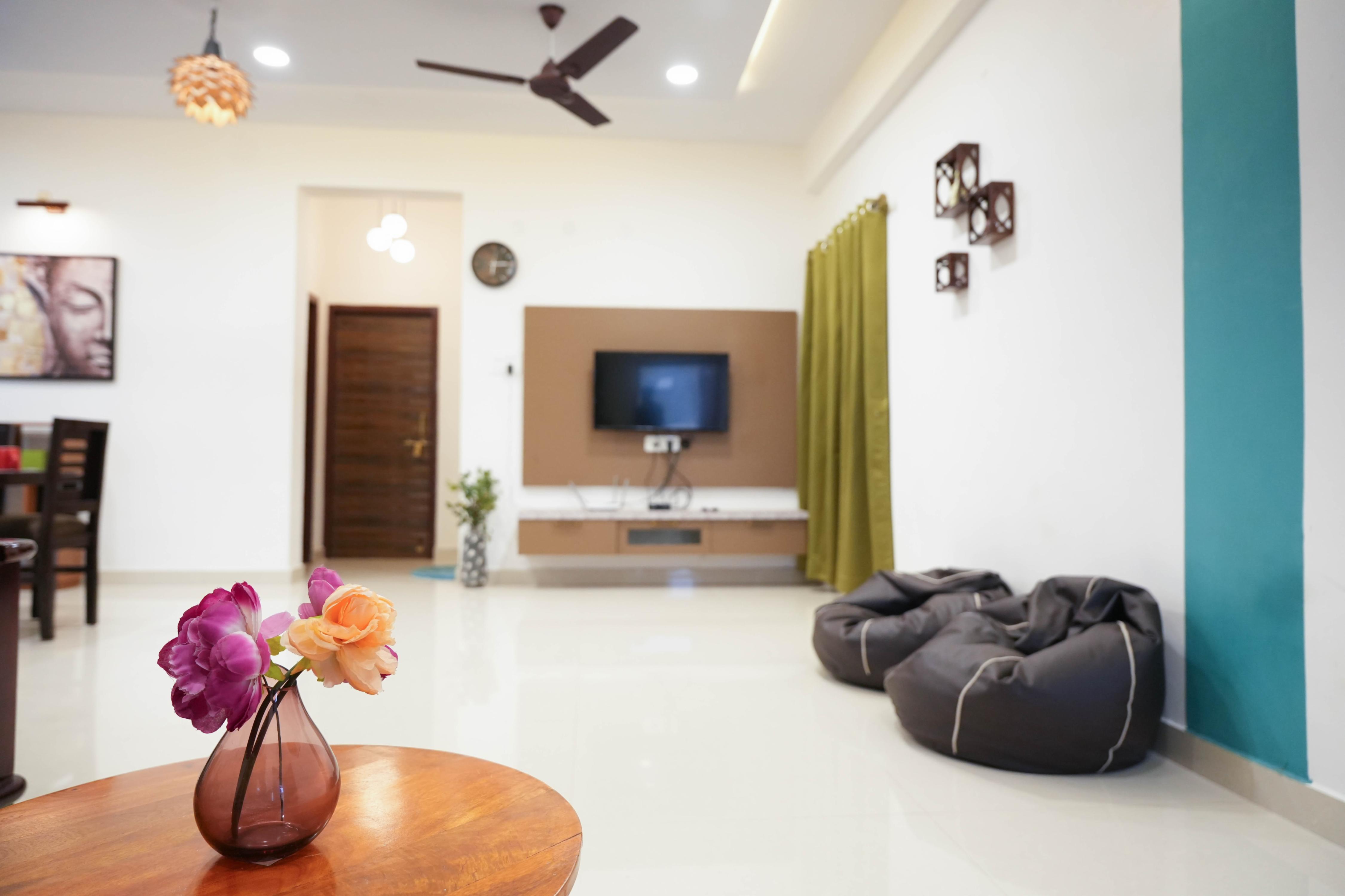 Deccan staycations Lovely 2 BHK house with Great View Balcony - Tap to explore photos