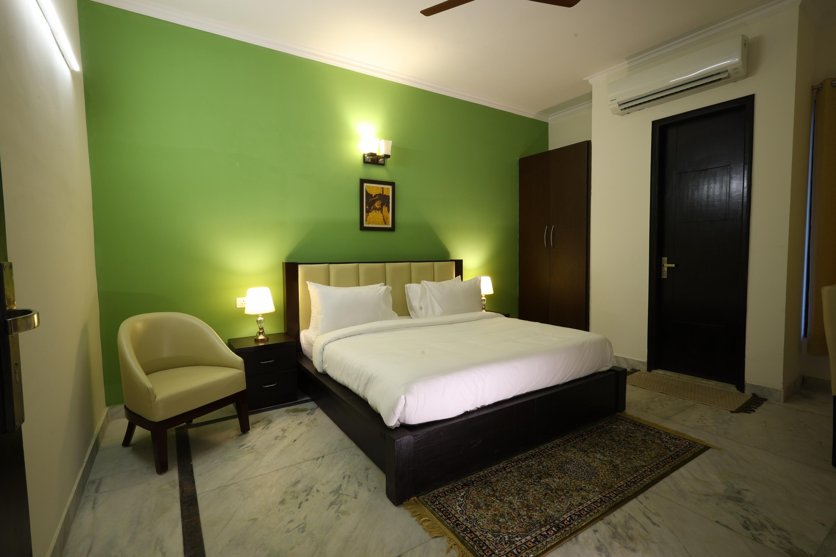 The Ayali Suites & Apartments @GolfCourse - Tap to explore photos