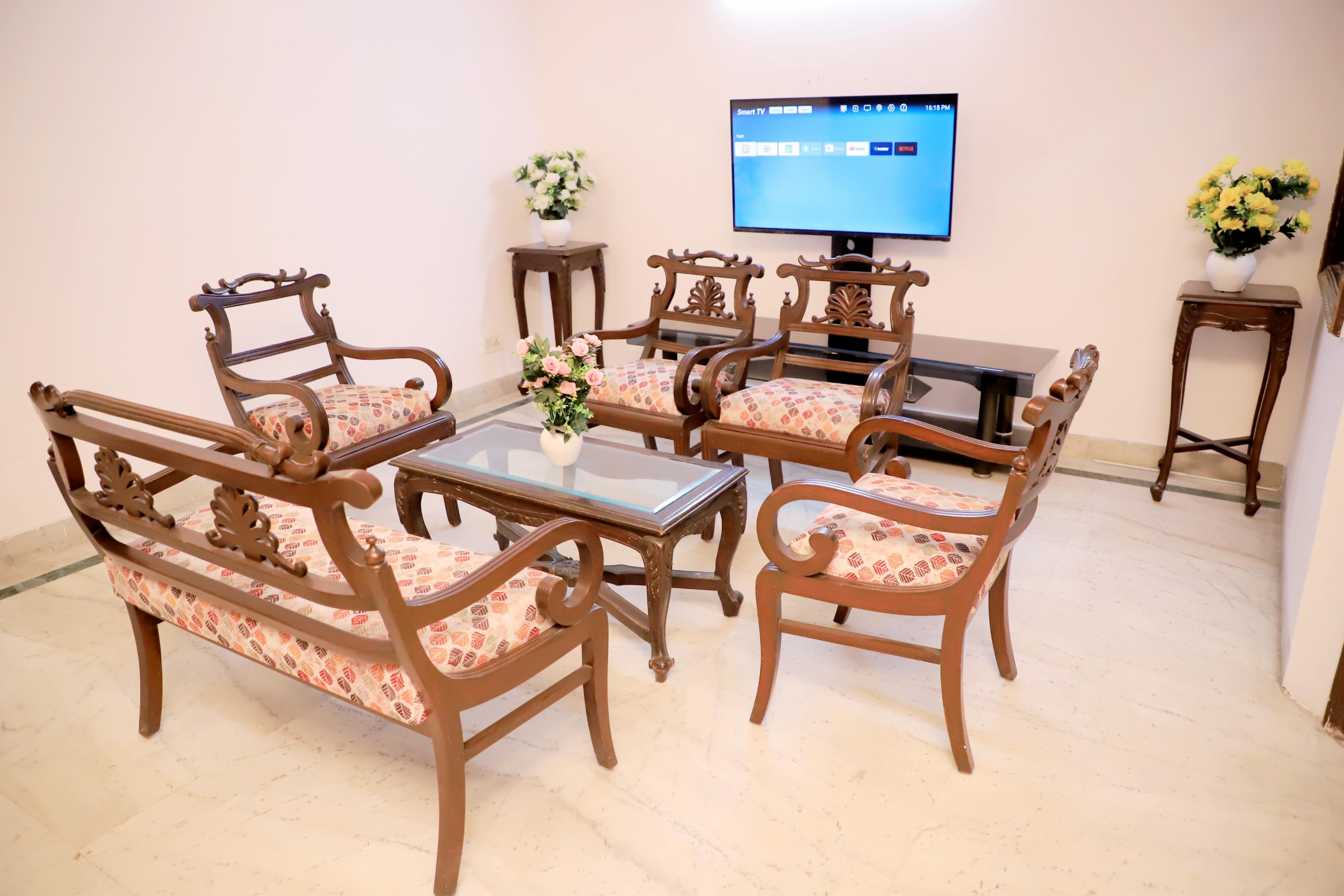 Fortune Home Service Apartment 1Bhk D198 - Tap to explore photos