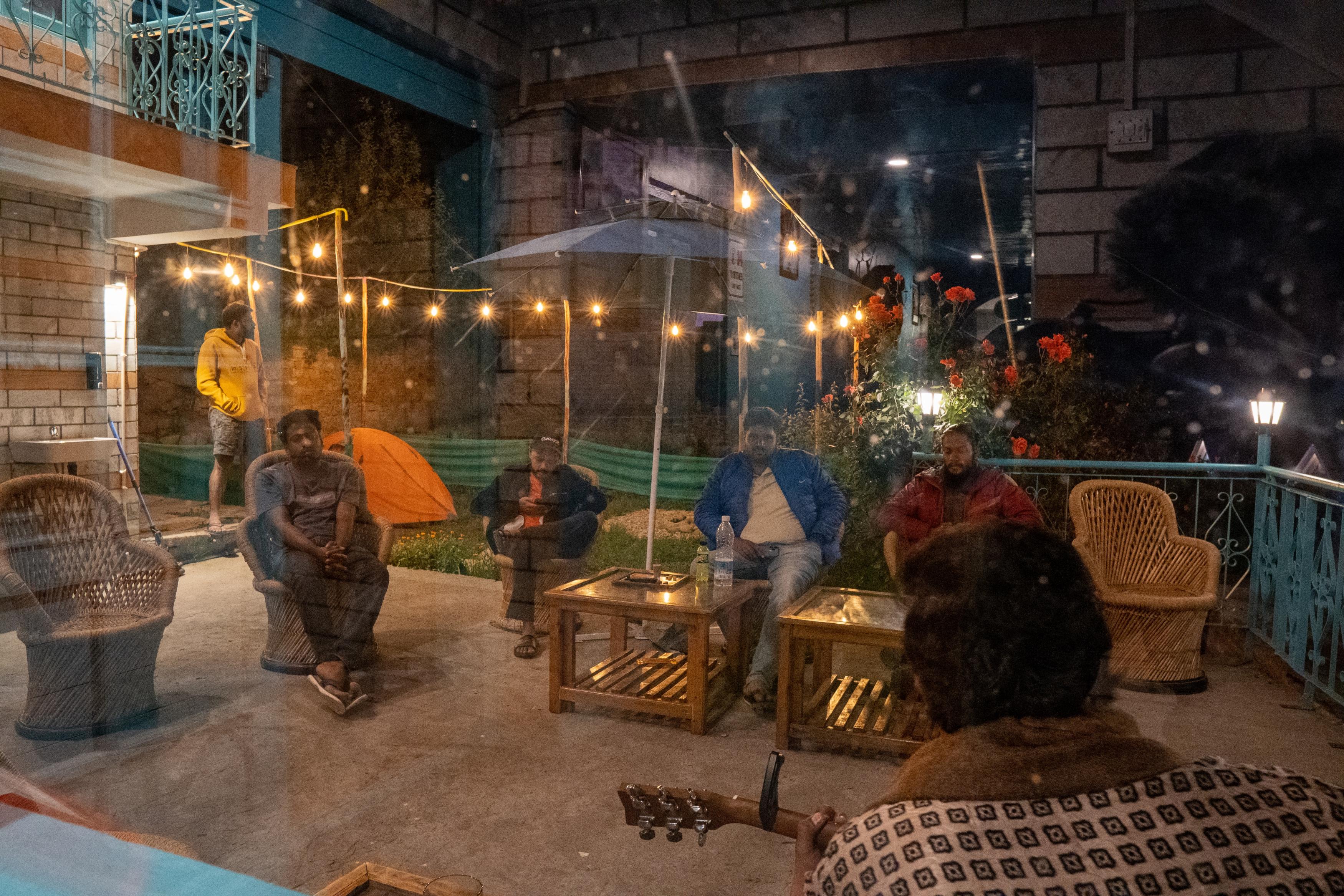 ChaleJi Manali Formerly The Vagabond Hostel - Tap to explore photos