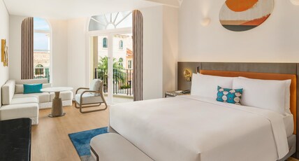 La Festa Phu Quoc, Curio Collection by Hilton Room Type - KING AMALFI SUITE