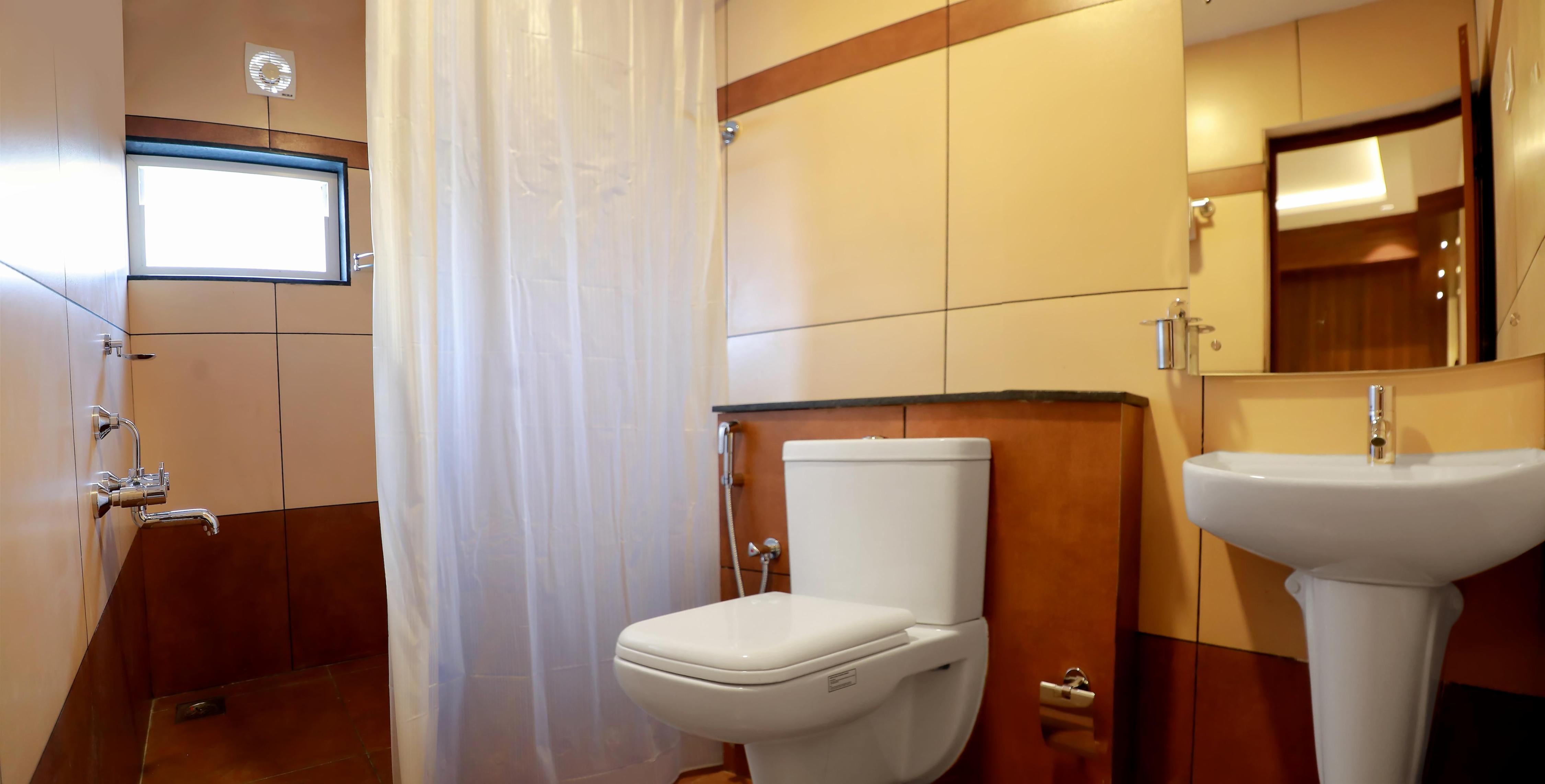 Hotel Vrindavan - Tap to explore photos