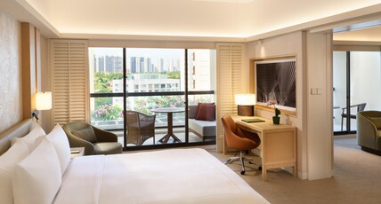 Conrad Singapore Orchard Room Type - KING DELUXE BALCONY SUITE