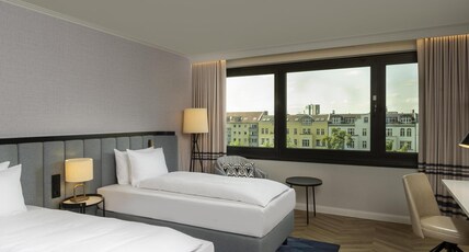 DoubleTree by Hilton Berlin Ku'damm Room Type - TWIN EXECUTIVE ROOM