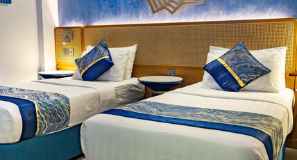 UMET Seaview Hotel with free return airport transfer Room Type - Standard Twin room UMET Seaview Hotel with free return airport transfer Room Type - Standard Twin room