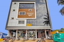 Shruchira Hotel And Lodge