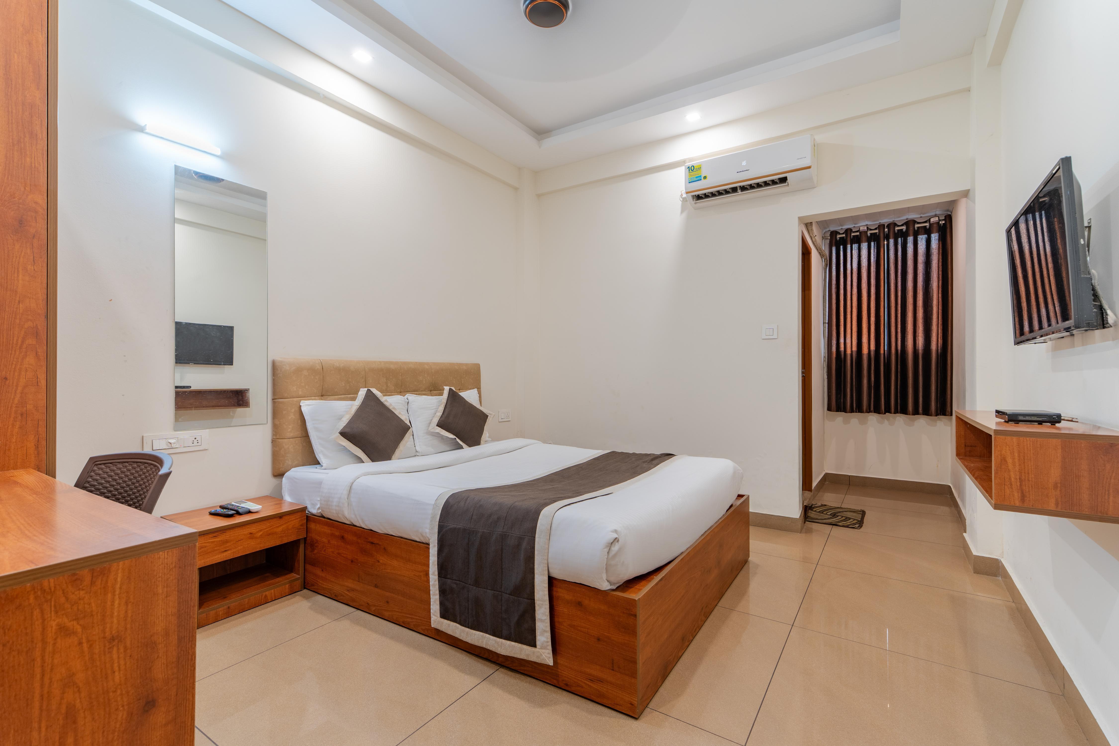 Grace Apart Hotel Kochi Room Type - Queen Room without Balcony