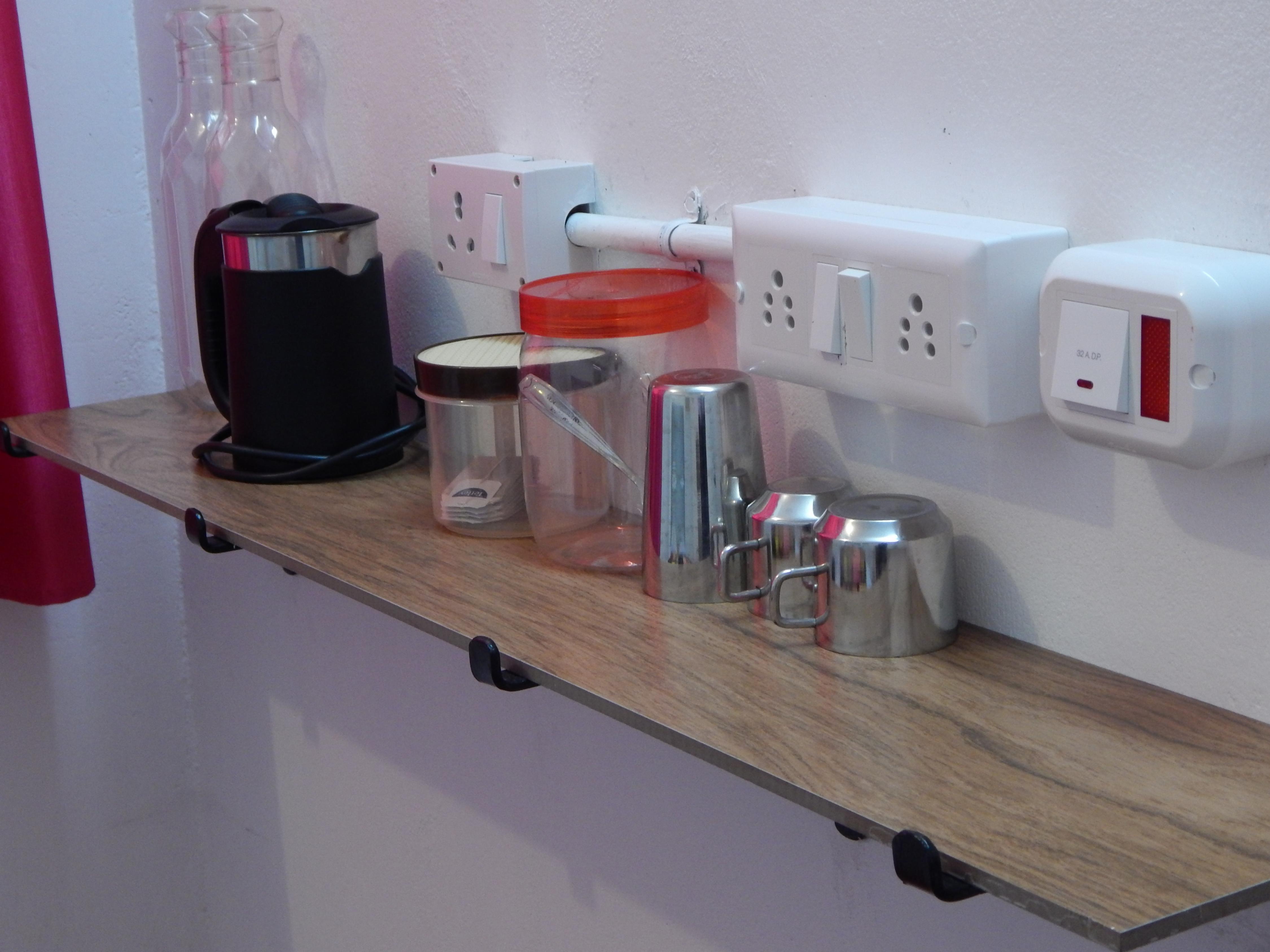 AMPTRONIX FAMILY STAY - Tap to explore photos