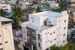 Royal Beach Service Apartment