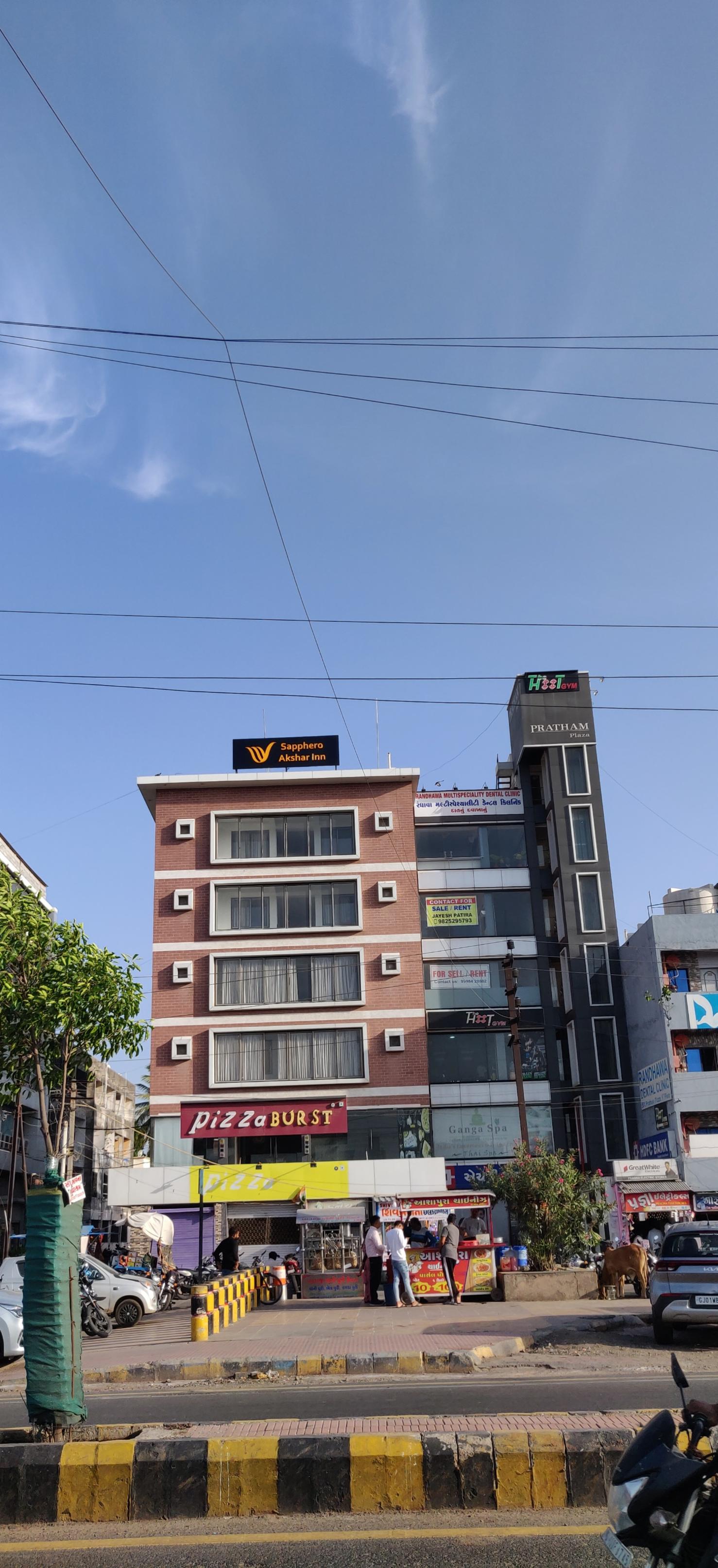 Aashro Akshar Inn - Tap to explore photos